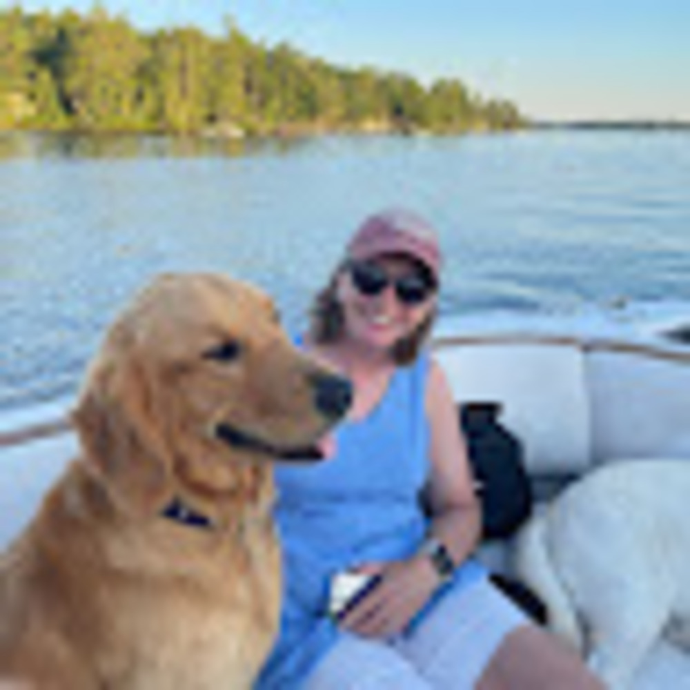 Meet your Posher, Laurie